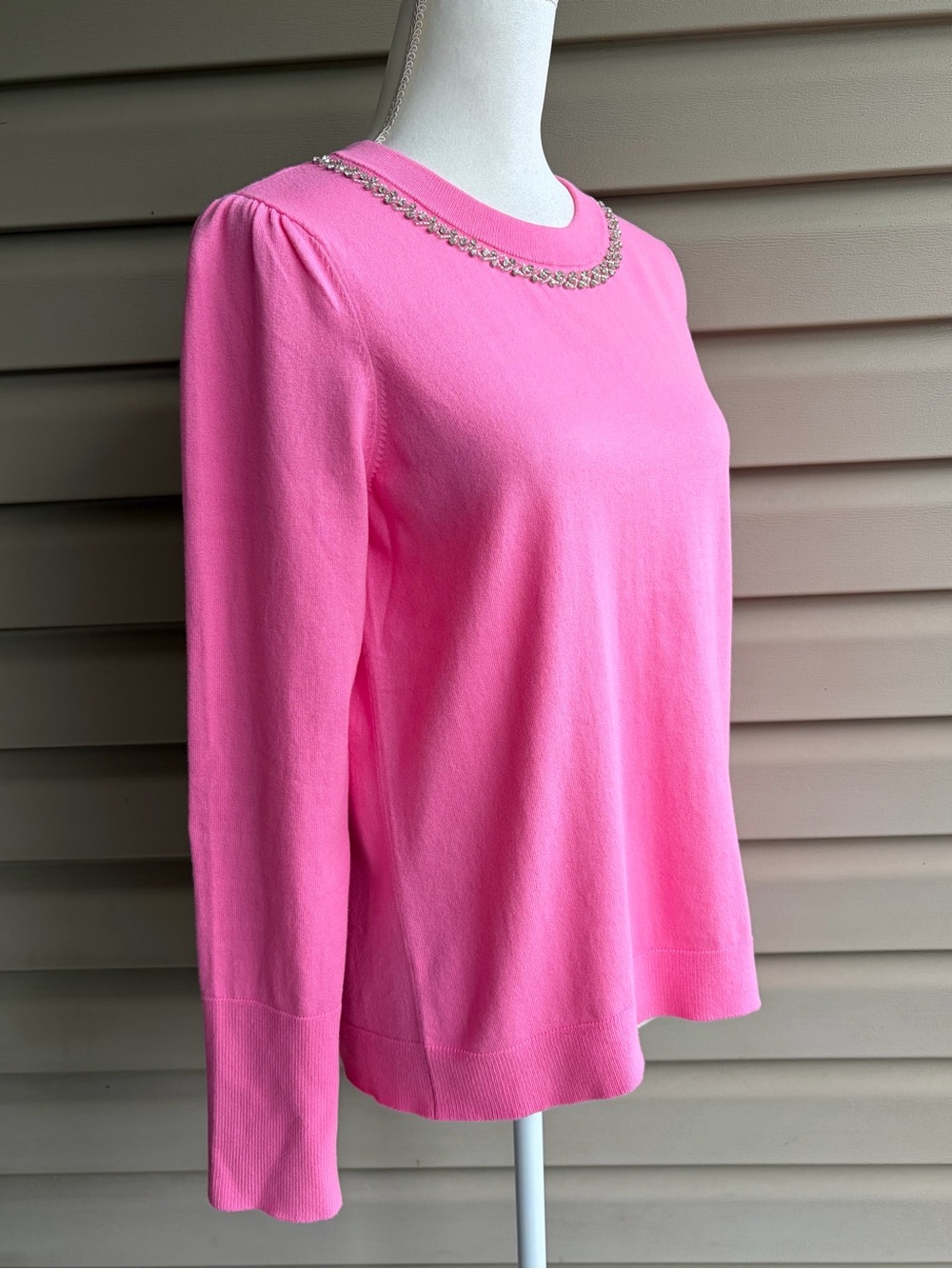 •Lilly Pulitzer• NWOT Embellished Morgan Sweater - Size Medium - Picture 4 of 9